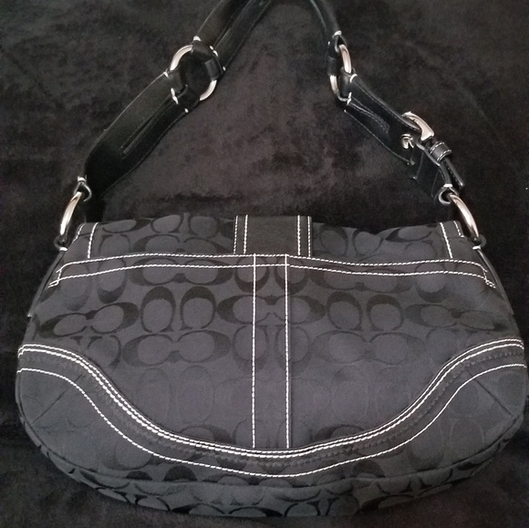 "COACH HANDBAG" - Picture 2 of 6